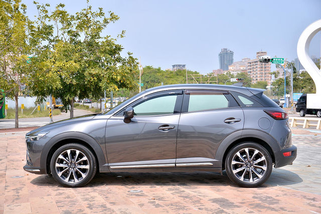 MAZDA馬自達 CX-3  第7張相片
