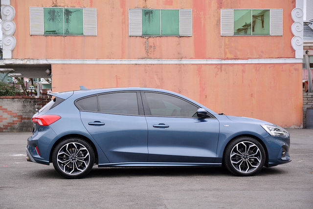 FORD福特 FOCUS  第8張相片