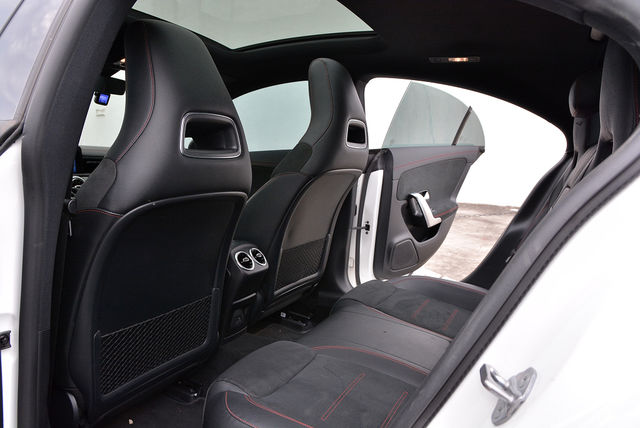 M-BENZ賓士 CLA250  第19張相片