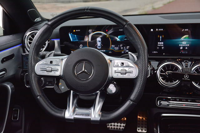 M-BENZ賓士 CLA45 S AMG 4MATIC+  第12張相片