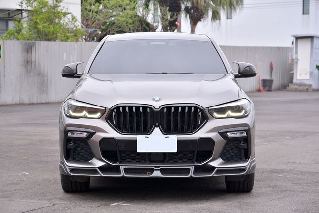 BMW寶馬 X6 XDRIVE40I  第3張相片