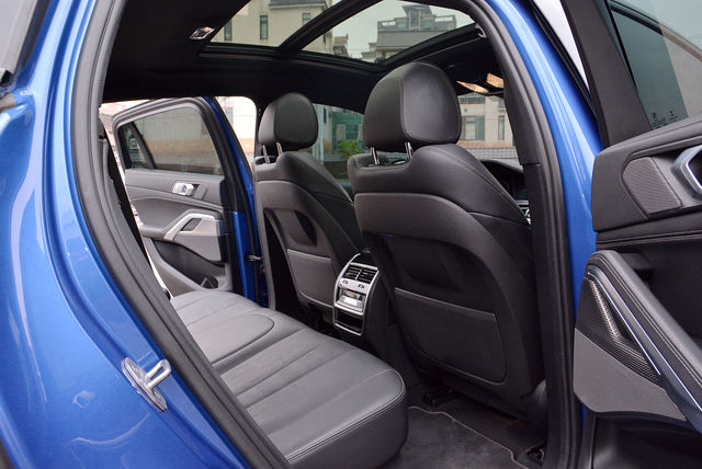 BMW寶馬 X6 XDRIVE40I  第16張相片