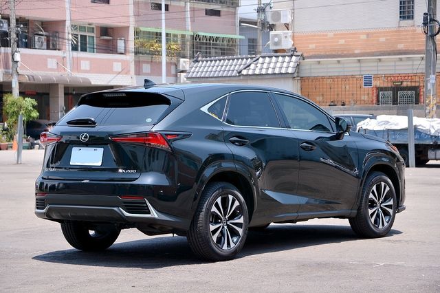 LEXUS凌志 NX200  第2張相片