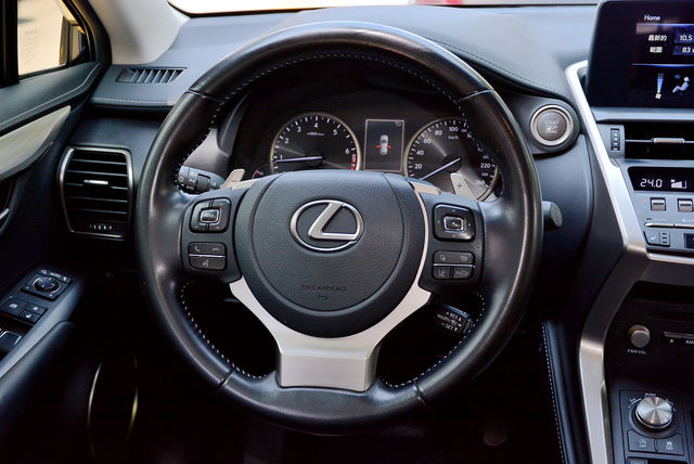 LEXUS凌志 NX200  第9張相片