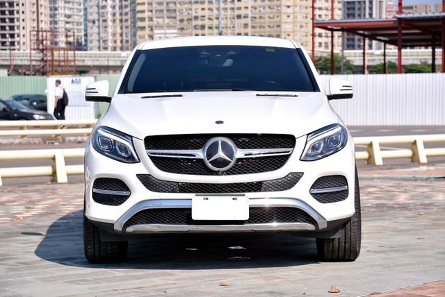 M-BENZ賓士 GLE COUPE  第3張相片