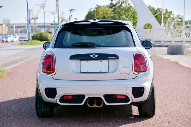 MINI迷你 MINI 5-DOOR  第4張相片