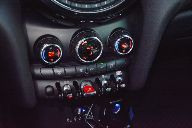 MINI迷你 MINI 5-DOOR  第13張相片