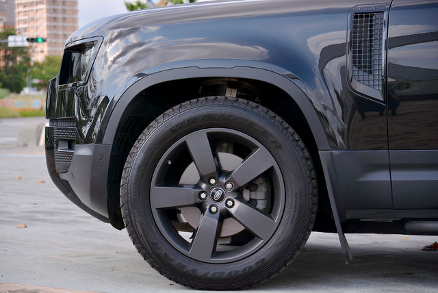 LAND ROVER路華 DEFENDER  第5張相片