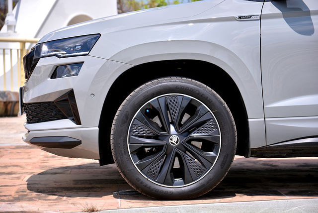 SKODA司科達 KAROQ  第5張相片