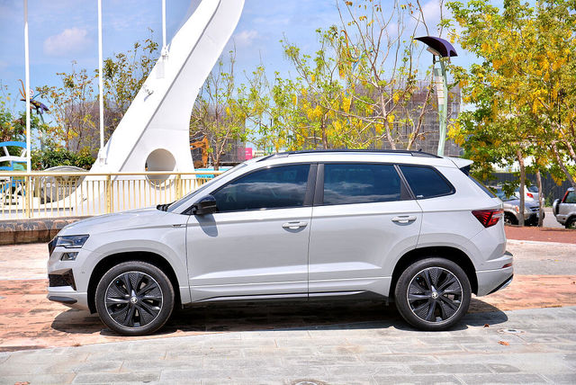 SKODA司科達 KAROQ  第9張相片