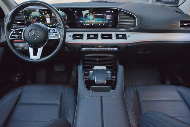 M-BENZ賓士 GLE300D  第13張相片