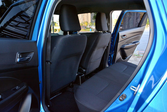 SUZUKI鈴木 SWIFT  第17張相片