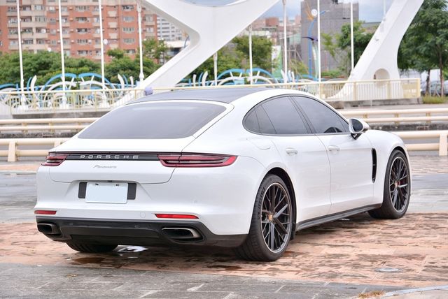 PORSCHE保時捷 PANAMERA  第2張相片
