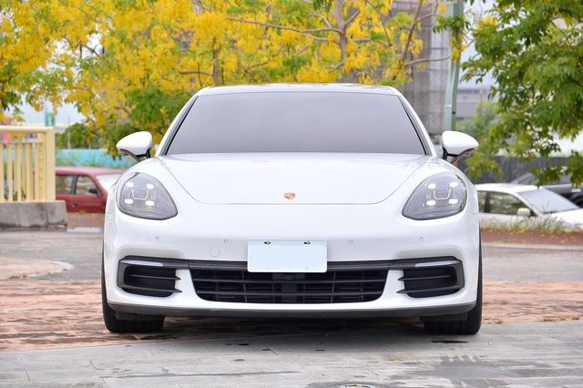 PORSCHE保時捷 PANAMERA  第3張相片