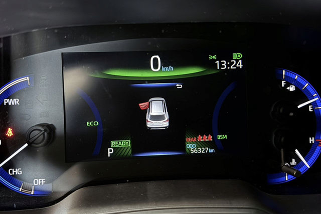 TOYOTA豐田 COROLLA CROSS HYBRID  第10張相片