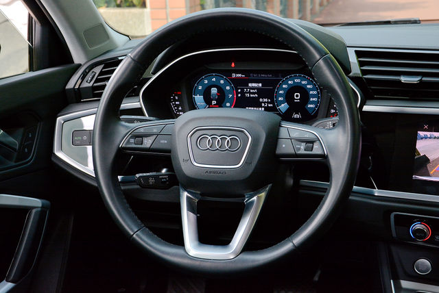 AUDI奧迪 Q3 SPORTBACK  第10張相片