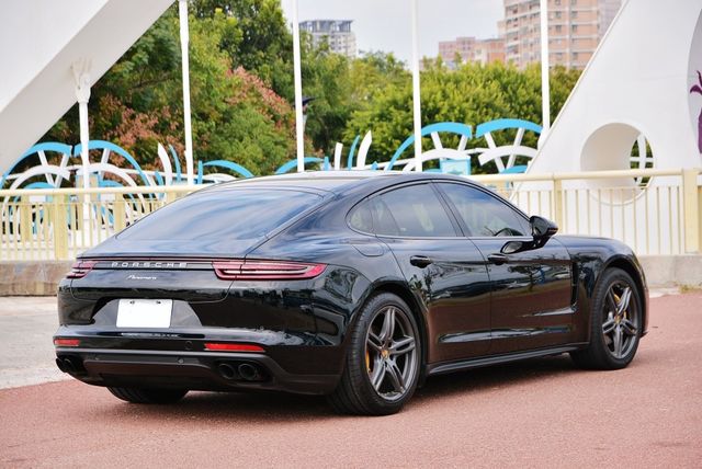 PORSCHE保時捷 PANAMERA  第2張相片