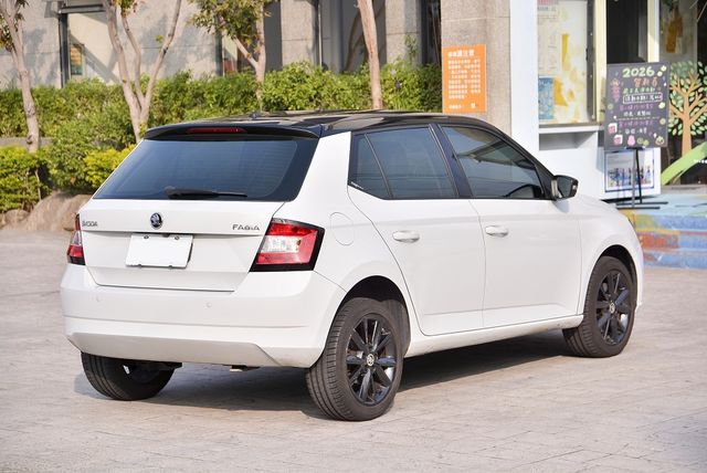 SKODA司科達 FABIA  第2張相片