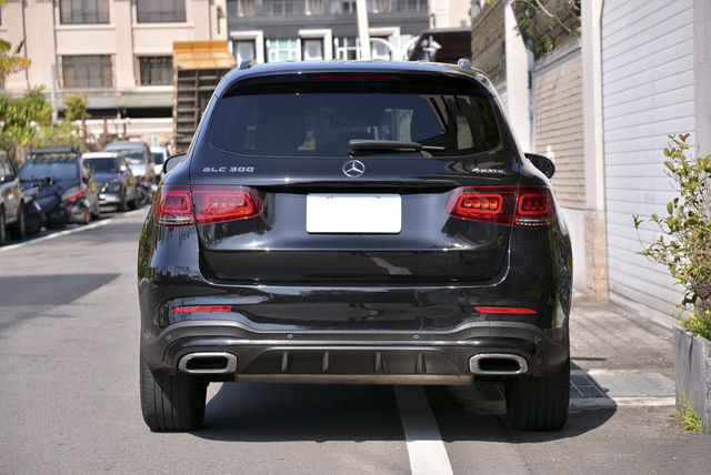 M-BENZ賓士 GLC300  第4張相片