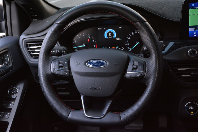 FORD福特 FOCUS  第12張相片