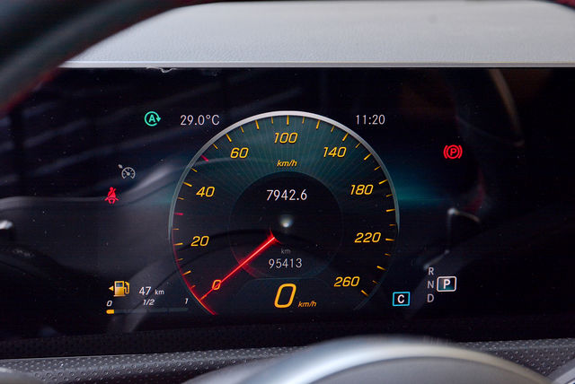 M-BENZ賓士 A180  第9張相片