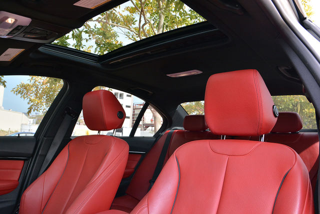 BMW寶馬 328I M SPORT  第10張相片