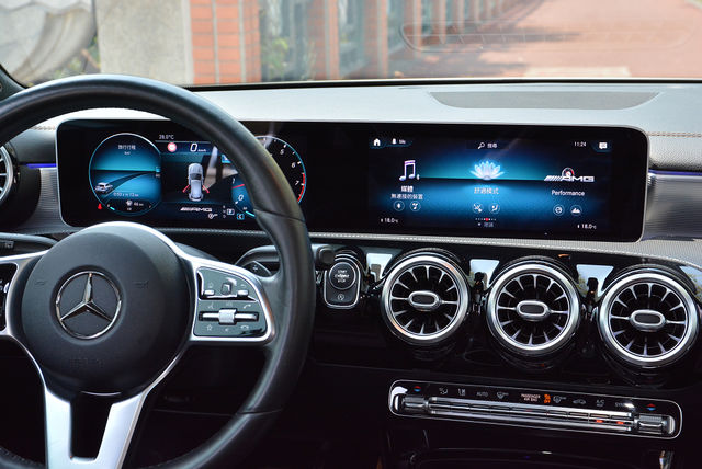 M-BENZ賓士 A250  第15張相片