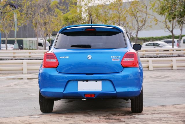 SUZUKI鈴木 SWIFT  第4張相片