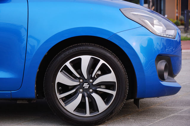 SUZUKI鈴木 SWIFT  第5張相片