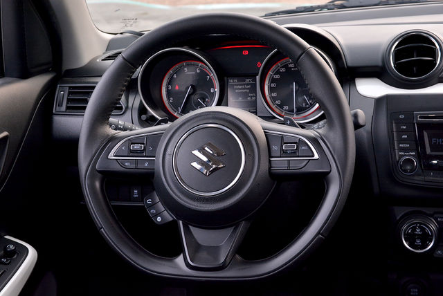 SUZUKI鈴木 SWIFT  第10張相片