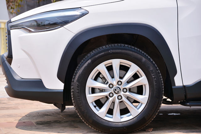 TOYOTA豐田 COROLLA CROSS  第5張相片