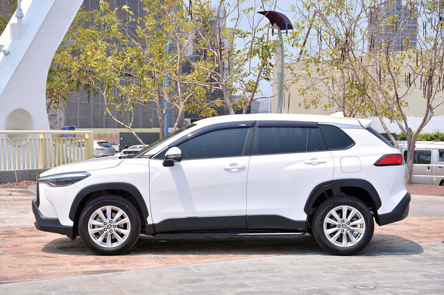 TOYOTA豐田 COROLLA CROSS  第8張相片