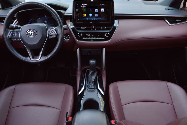 TOYOTA豐田 COROLLA CROSS  第13張相片