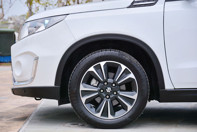 SUZUKI鈴木 VITARA  第6張相片