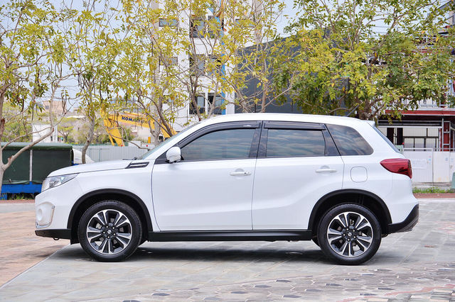 SUZUKI鈴木 VITARA  第8張相片