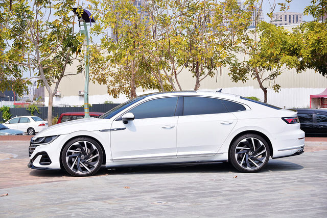 VOLKSWAGEN福斯 ARTEON  第9張相片