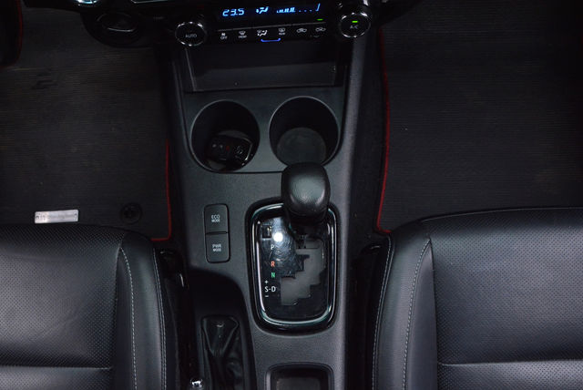 TOYOTA豐田 HILUX  第15張相片