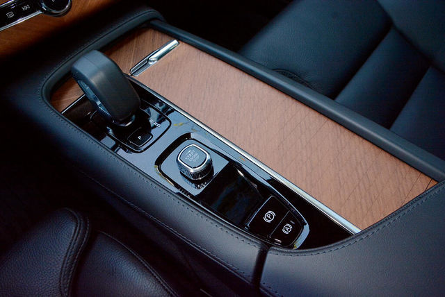 VOLVO富豪 XC90  第16張相片
