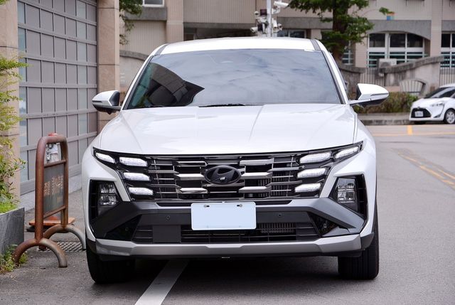 HYUNDAI現代 TUCSON  第3張相片