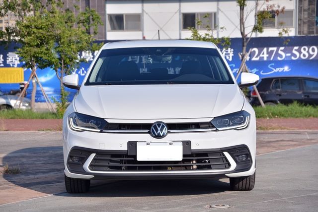 VOLKSWAGEN福斯 POLO  第3張相片