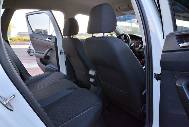 VOLKSWAGEN福斯 POLO  第16張相片