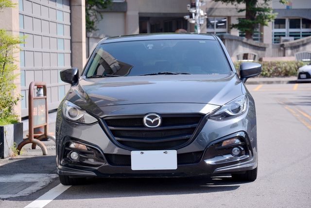 MAZDA馬自達 MAZDA 3  第3張相片