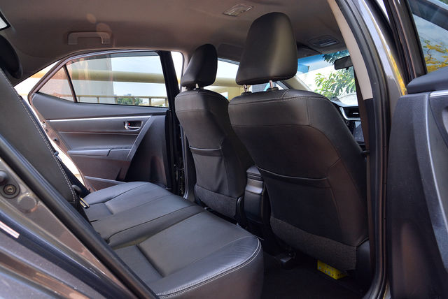 TOYOTA豐田 ALTIS  第17張相片
