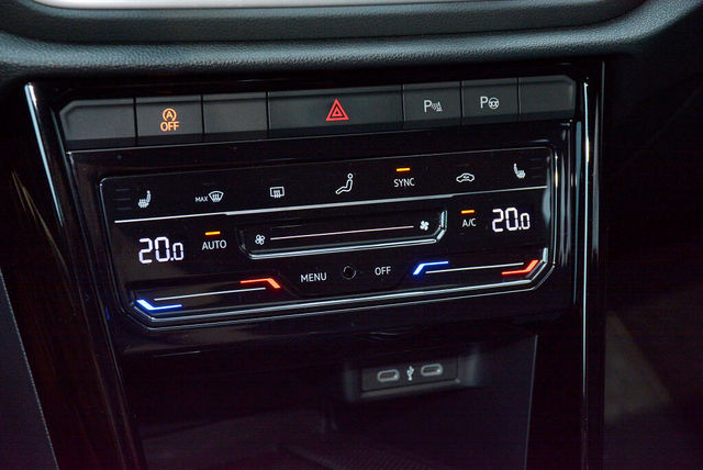 VOLKSWAGEN福斯 T-ROC  第17張相片
