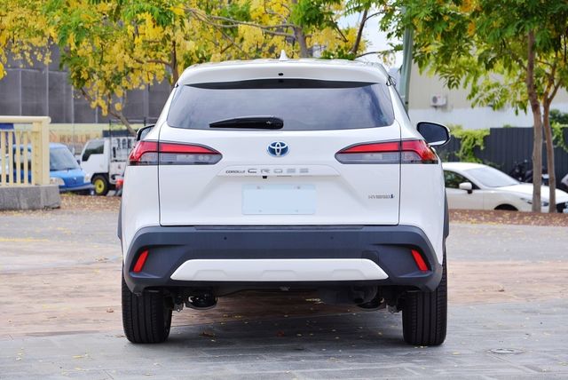 TOYOTA豐田 COROLLA CROSS HYBRID  第4張相片