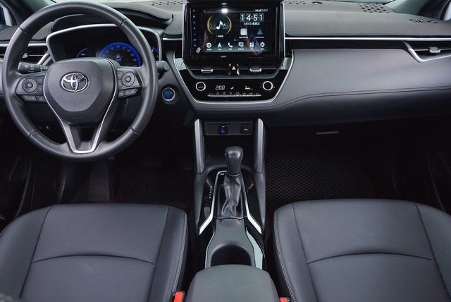 TOYOTA豐田 COROLLA CROSS HYBRID  第14張相片