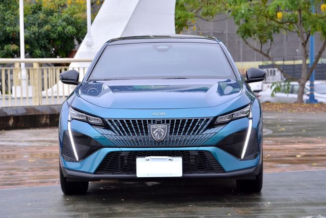 PEUGEOT寶獅 408  第3張相片