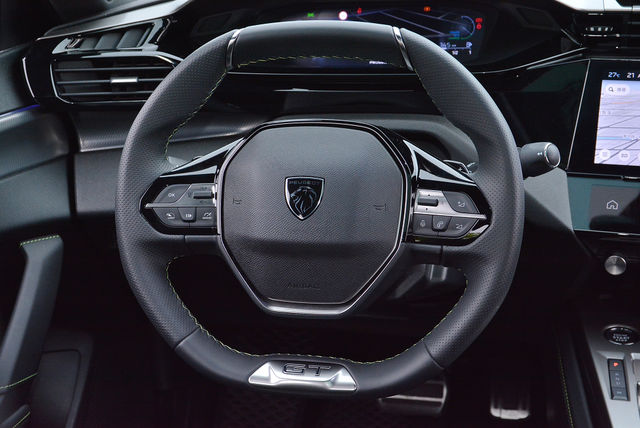PEUGEOT寶獅 408  第12張相片