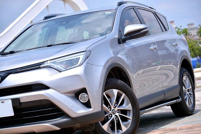 TOYOTA豐田 RAV4  第6張相片
