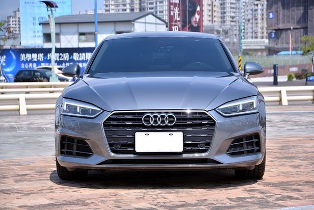 AUDI奧迪 A5  第3張相片